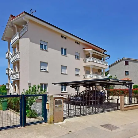 Elin Sofia * Porec