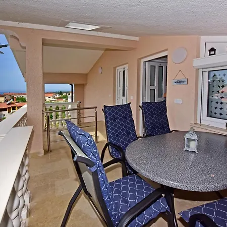 Elin Sofia Apartment *