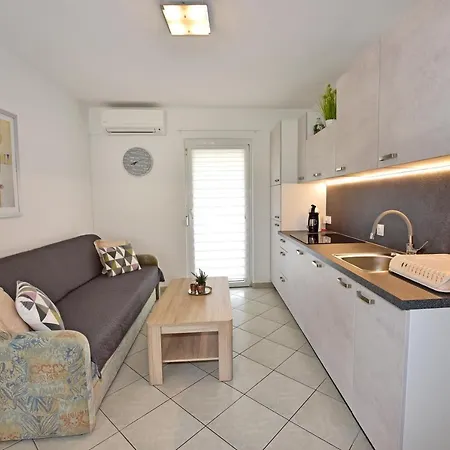 Elin Sofia Apartment Porec